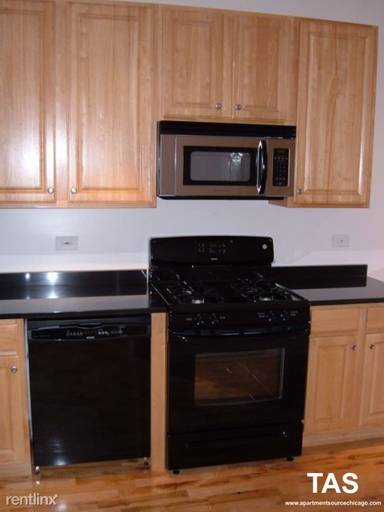 Main picture of 3735 N Christiana Ave