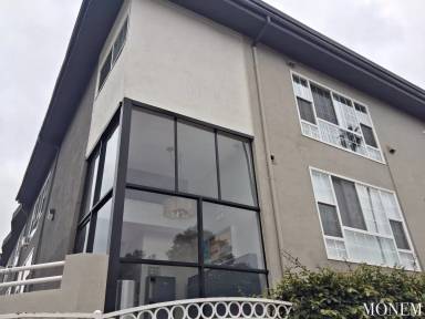 Main picture of 101 N Normandie Ave