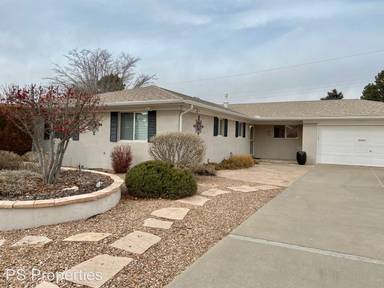 Main picture of 7201 Carriveau Ave NE