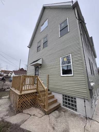 Main picture of 1011 S 11th St