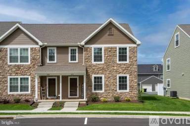 Main picture of 810 Byler Cir