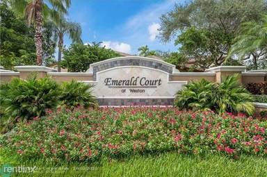 Main picture of 16127 Emerald Cove Rd