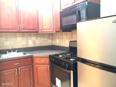 Main picture of 46 Vroom St