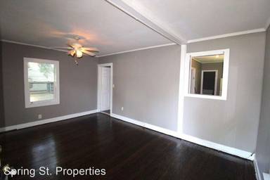 Main picture of 3767 Walnut St