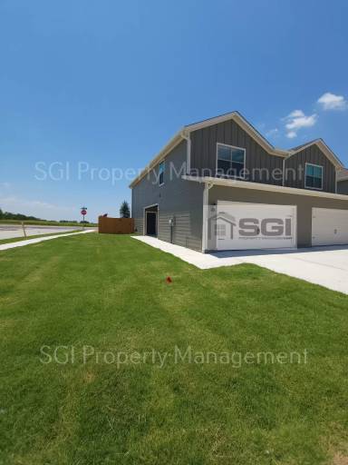 Main picture of 331 Stone Ct