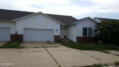 Main picture of 4402 University Dr