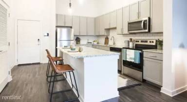 Main picture of 790 Marietta St NW