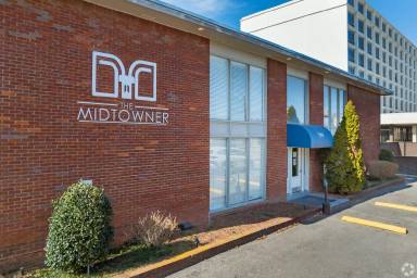 Main picture of 199 S McLean Blvd