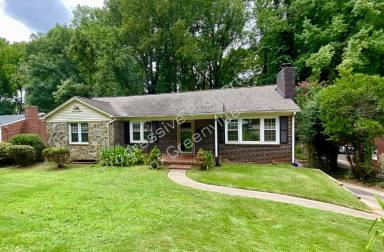 Main picture of 308 Holmes Dr