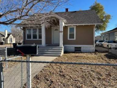 Main picture of 1523 5th Ave