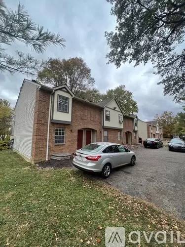 Main picture of 931 Hidden Acres Ct