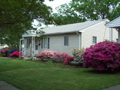 Main picture of 237 Beechwood Ave