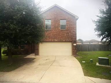 Main picture of 18301 Windtree Ln