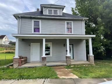 Main picture of 923 Penmar Ave SE