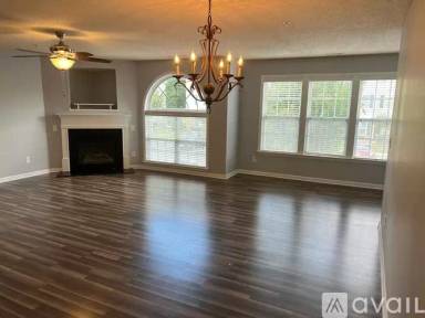 Main picture of 3481 Forestdale Dr