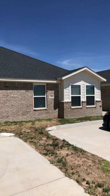 Main picture of Wild Horse: Duplex