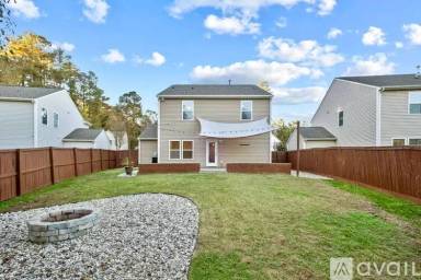 Main picture of 3309 Lemongrass Ln