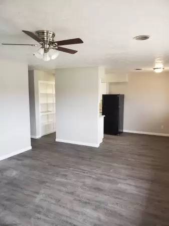 Main picture of 2107 E Cherry St