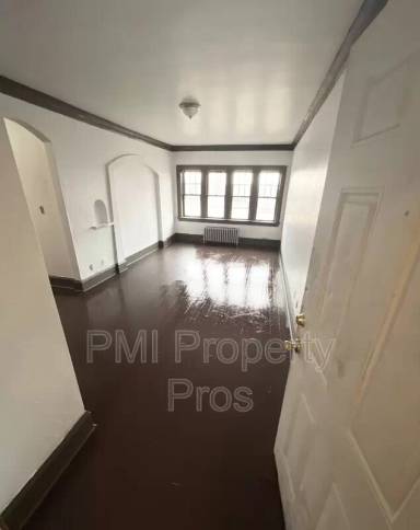 Main picture of 1710 W Atkinson Ave