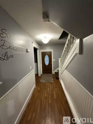 Main picture of 22 Canaan St