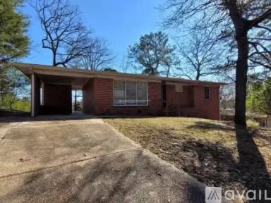 Main picture of 721 Oakland Dr