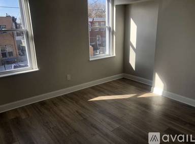 Main picture of 2113 E Cambria St