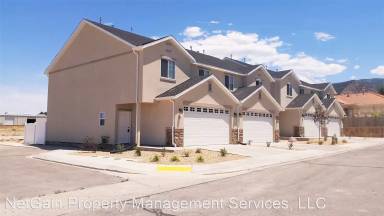 Main picture of Stone Gate Townhomes