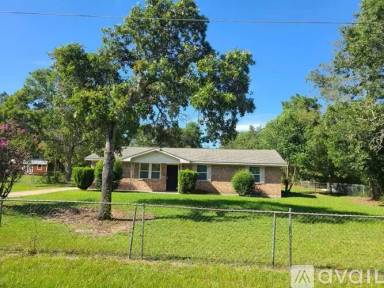 Main picture of 2237 Cassell St