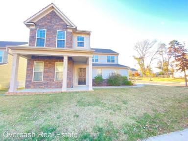 Main picture of 15219 Colonial Park Dr