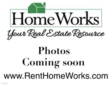 Main picture of 746 S Bendix Dr