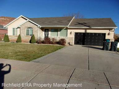 Main picture of 610 W 500 N