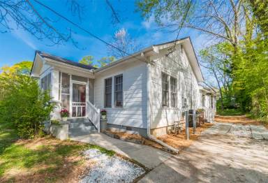 Main picture of 581 Mayland Ave SW