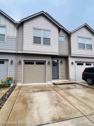 Main picture of 5705 NE 59th Way