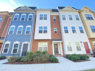 Main picture of 5405 Coopers Walk Ln