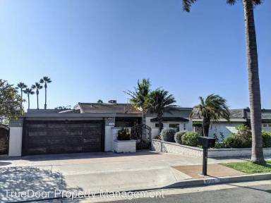 Main picture of 17181 Marina View Pl