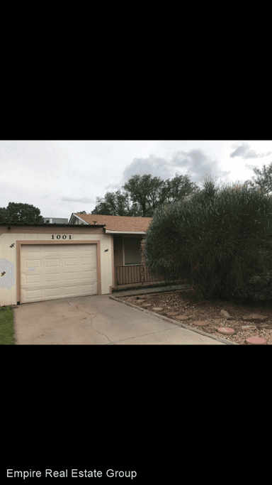 Main picture of 1001 E Jackson Rd
