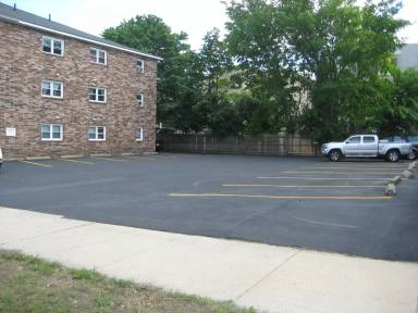 Main picture of 98 Salem St