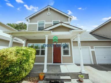 Main picture of 2819 58th Ave E
