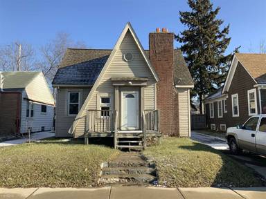 Main picture of 66 N Telegraph Rd