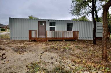 Main picture of 1796 Newport Rd