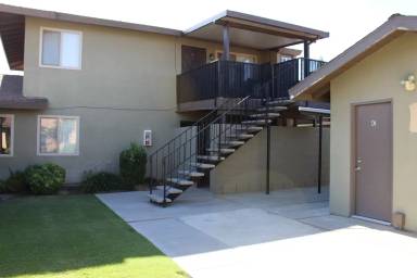 Main picture of 5913 Nogal Ave