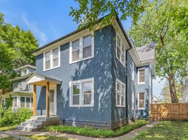 Main picture of 1527 Madison St NE
