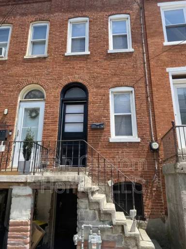 Main picture of 519 1/2 S Prince St