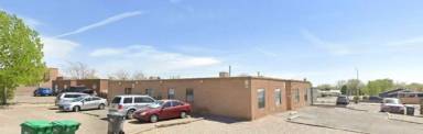 Main picture of 320 Geraldine Loop SE