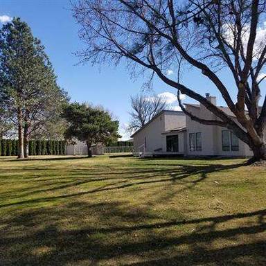 Main picture of 3600 Eastlake Dr