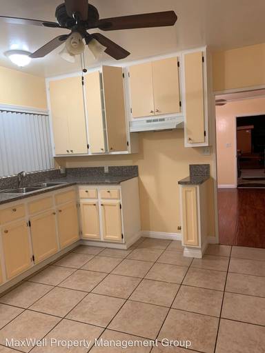 Main picture of 11348 Martha St