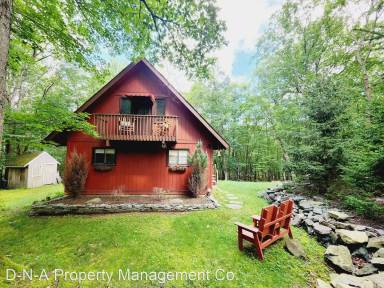 Main picture of 305 Valley Rd
