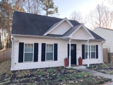 Main picture of 714 McGill Pl