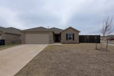 Main picture of 9536 NW 120th St