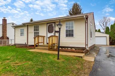 Main picture of 895 Higbee Dr N